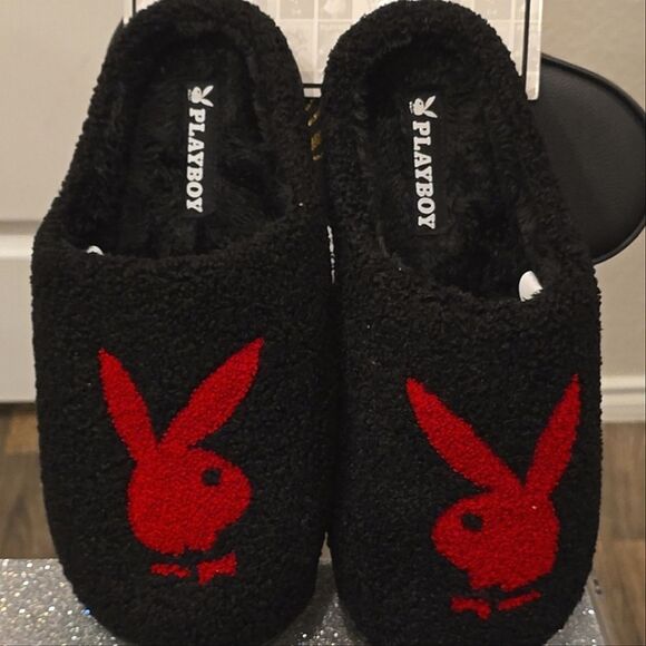 Playboy Logo Bunny Indoor/Outdoor Memory Foam Slippers - Picture 5 of 6